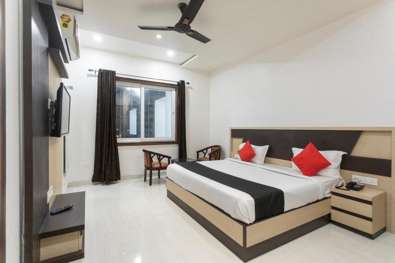 Capital O 69415 Green View Resort Aligarh Exterior photo
